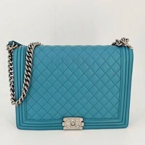 CHANEL Turquoise Quilted Leather Boy Bag with Silver-Tone Chain
